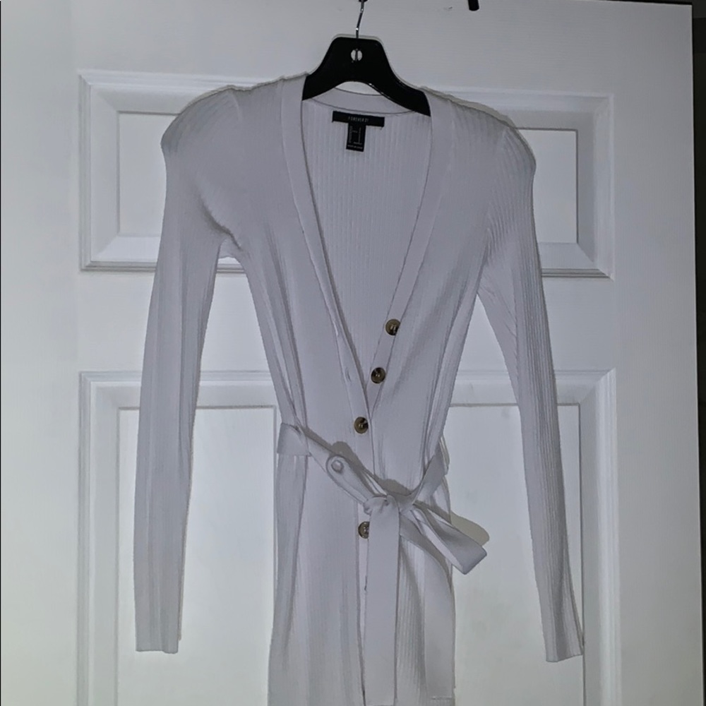 White bodycon midi dress